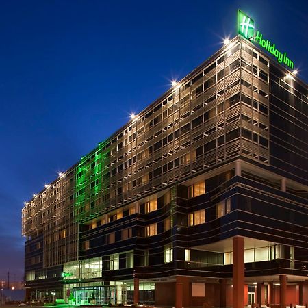 Holiday Inn Belgrade, An Ihg Hotel Екстериор снимка